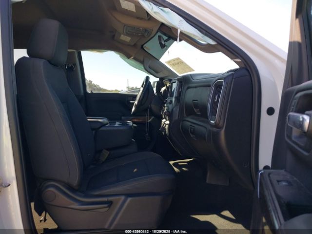 Chevrolet Silverado 1500 Rst Image 7