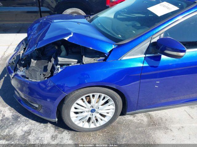 Ford Focus Titanium Image 2