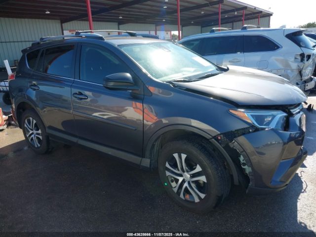 Toyota RAV4 Le Image 16