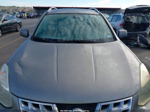 Nissan Rogue Sv Image 9