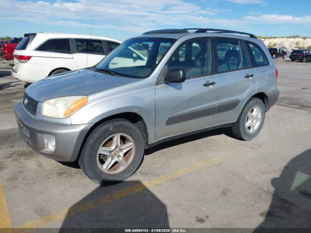 Toyota RAV4 Image 10