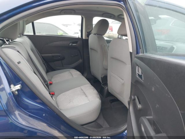 Chevrolet Sonic Ls Auto Image 7