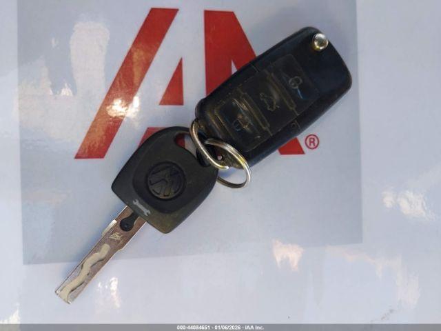 Volkswagen Jetta Gli Image 10