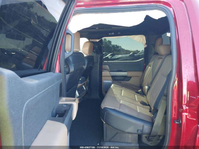 Ford F-250 Lariat Image 19