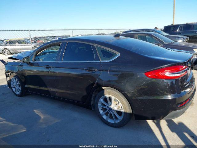 Ford Fusion Se Image 14