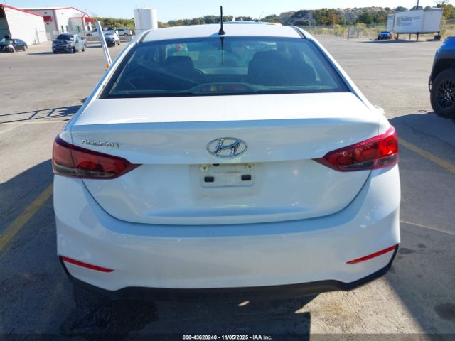 Hyundai ACCENT Se Image 14