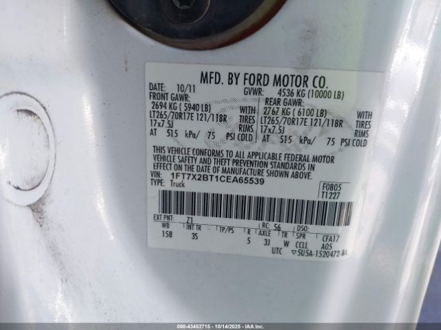 Ford F-250 Xlt Image 8