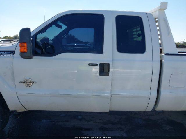 Ford F-250 Xlt Image 10