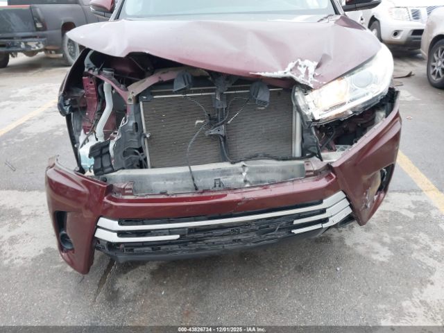 Toyota Highlander Le Image 6