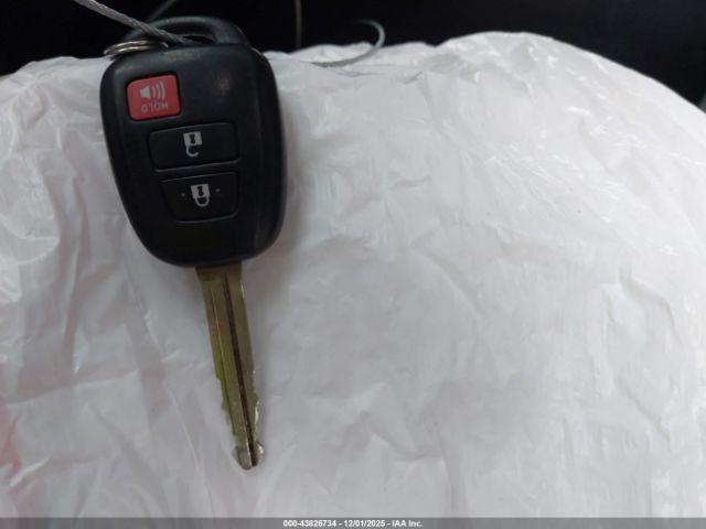 Toyota Highlander Le Image 10