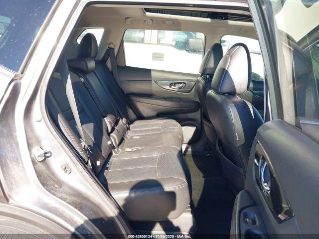 Nissan Rogue Sl Image 2