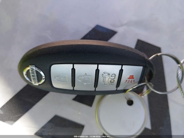 Nissan Rogue Sl Image 9