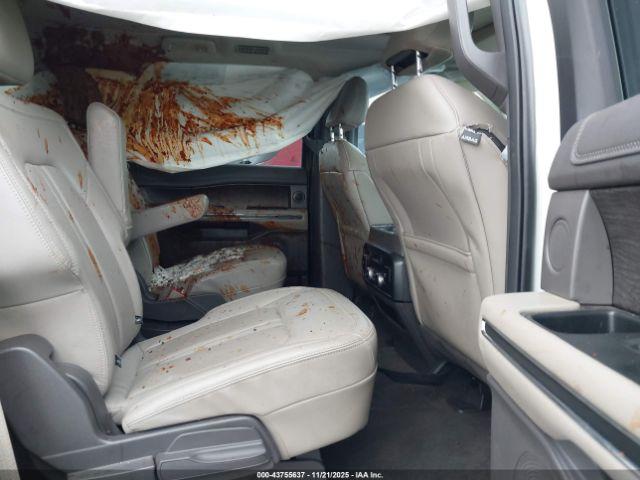 Ford Expedition Limited Image 17