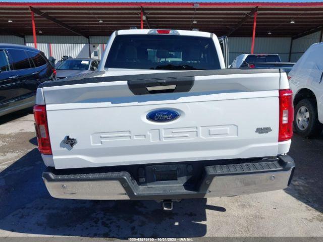 Ford F-150 Xlt Image 11
