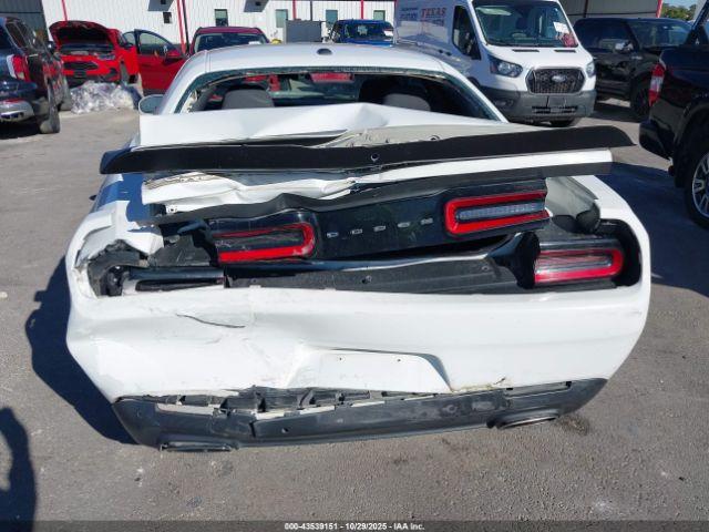 Dodge Challenger Gt Image 9