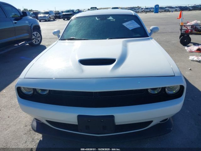 Dodge Challenger Gt Image 2