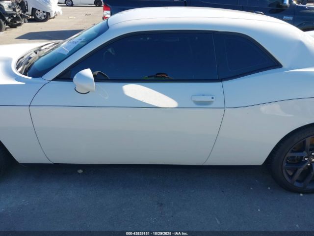 Dodge Challenger Gt Image 3