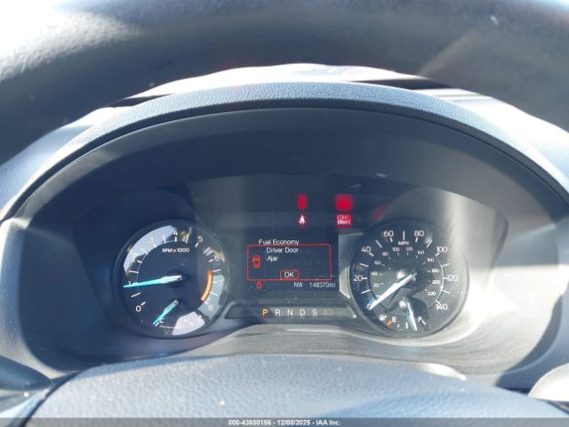 Ford Explorer Image 4