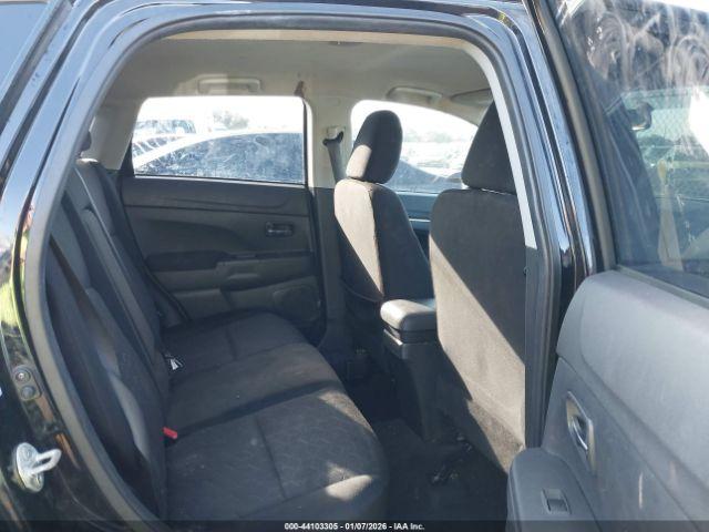 Mitsubishi Outlander 2.0 Es Image 20