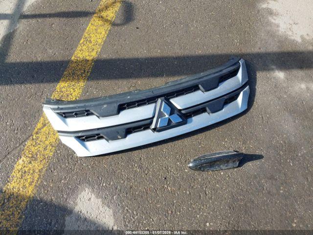 Mitsubishi Outlander 2.0 Es Image 18