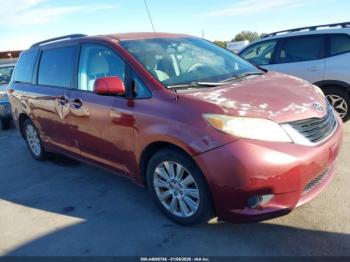  Salvage Toyota Sienna