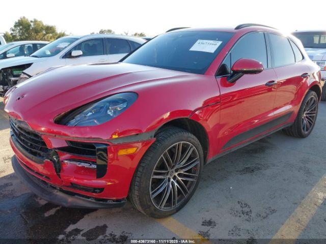 Porsche Macan S Image 19