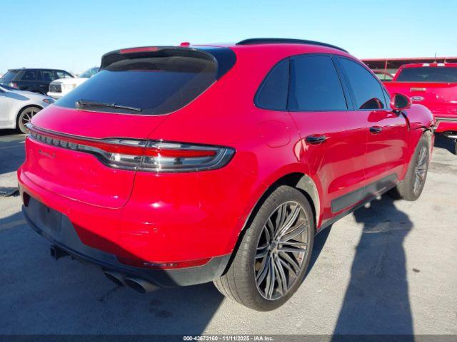 Porsche Macan S Image 20