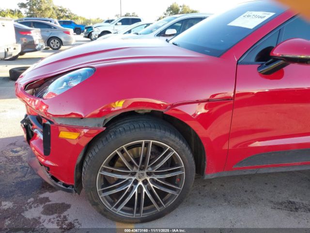 Porsche Macan S Image 13