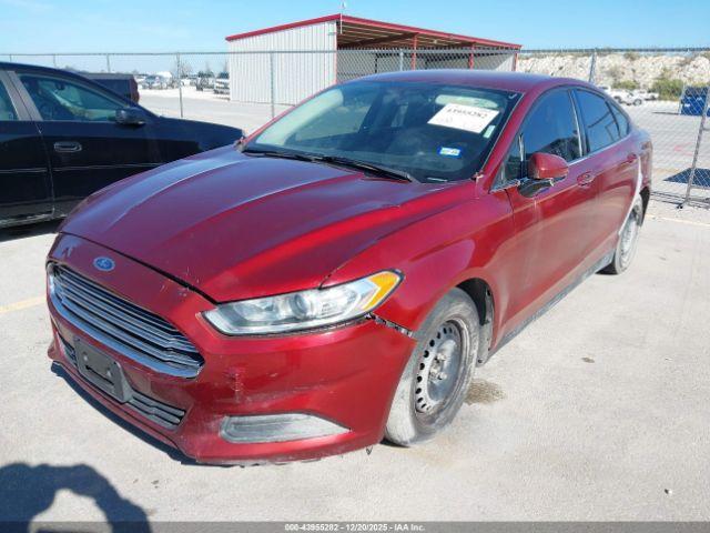 Ford Fusion S Image 3