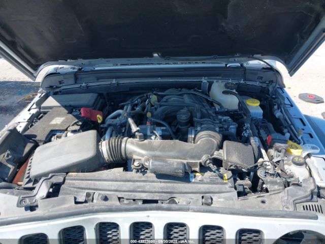 Jeep Wrangler 4-door Rubicon 4x4 Image 10