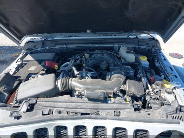 Jeep Wrangler 4-door Rubicon 4x4 Image 10