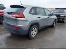 Jeep Cherokee Sport Image 4