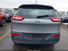 Jeep Cherokee Sport Image 14