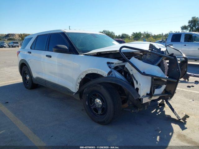  Salvage Ford Police Interceptor Utilit