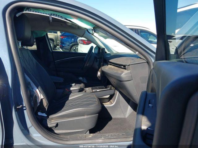 Ford Mustang Select Image 7