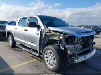  Salvage Toyota Tundra
