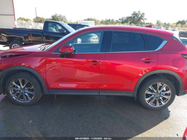 Mazda Cx Signature Image 13