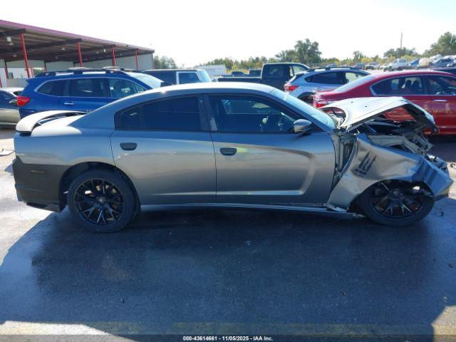Dodge Charger Image 3