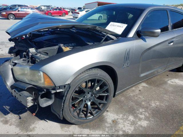 Dodge Charger Image 4