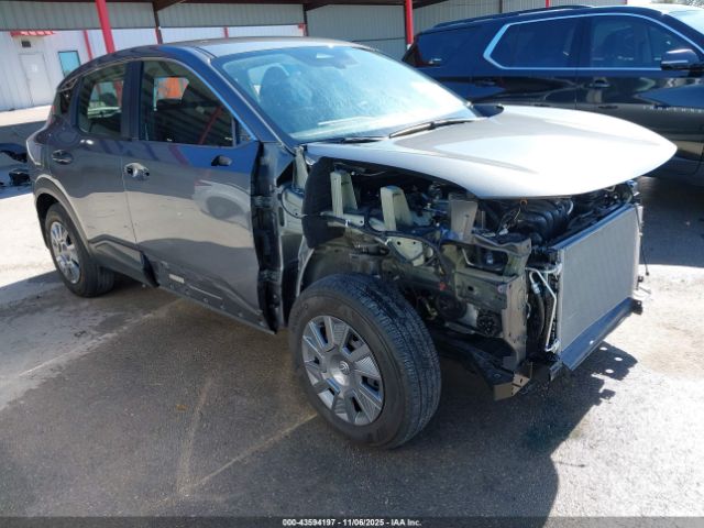 Nissan Kicks S Intelligent Awd Image 1