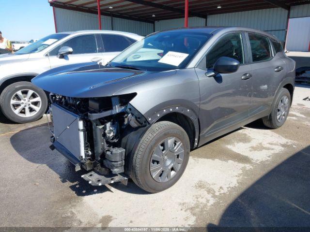 Nissan Kicks S Intelligent Awd Image 4