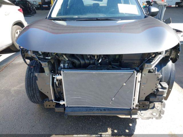 Nissan Kicks S Intelligent Awd Image 12