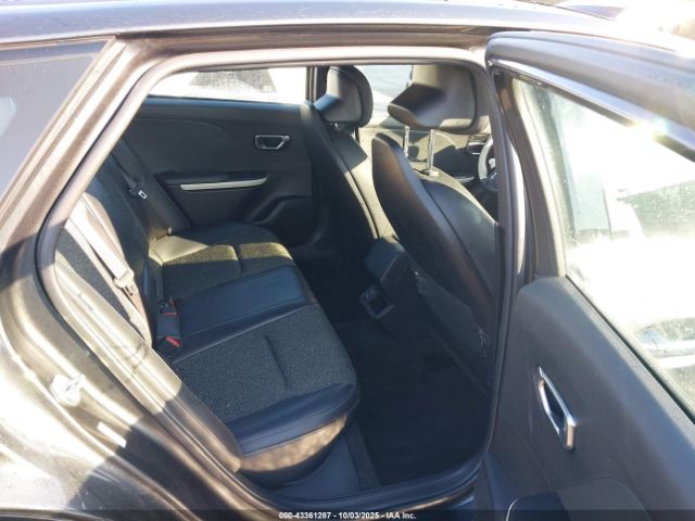 Kia K4 Gt-line Image 9