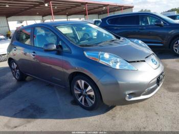  Salvage Nissan LEAF