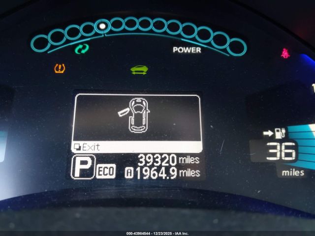 Nissan LEAF Sv Image 16