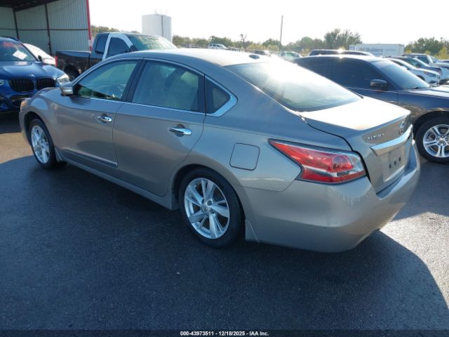 Nissan Altima 2.5 Sv Image 6