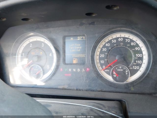 Ram 2500 Tradesman  4x4 8' Box Image 6