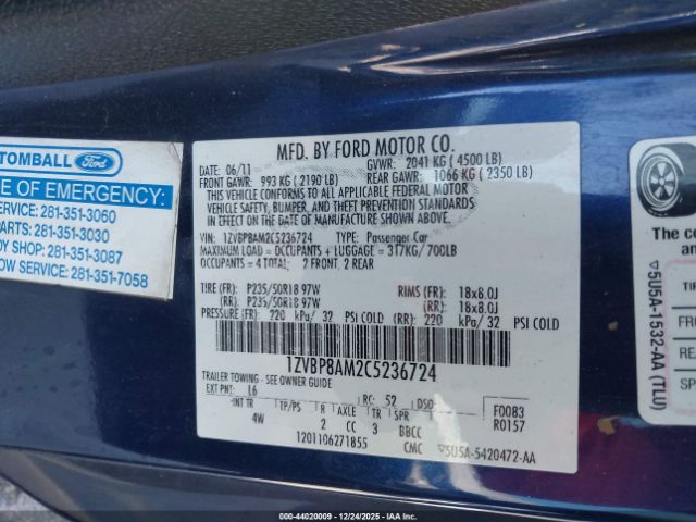 Ford Mustang V6 Premium Image 9