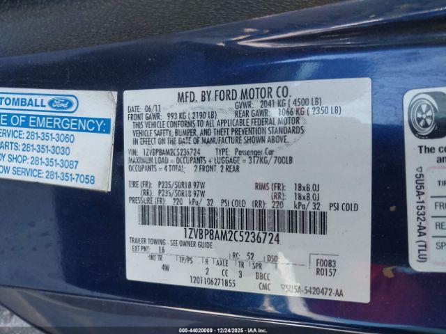 Ford Mustang V6 Premium Image 9