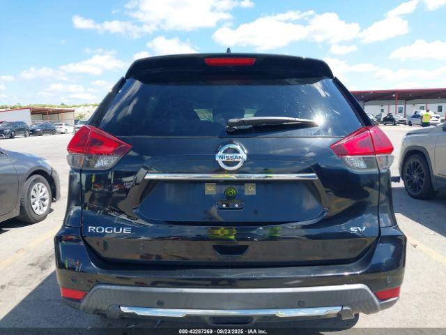 Nissan Rogue Sv Fwd Image 9